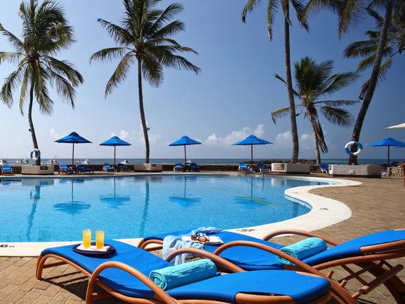 Hemingways Resort -Pool 